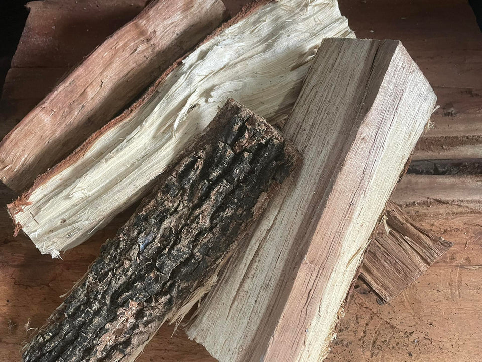 acacia-firewood-chopped-logs Akácfa Tűzifa - Gazdaságos (raklap) - Image 1